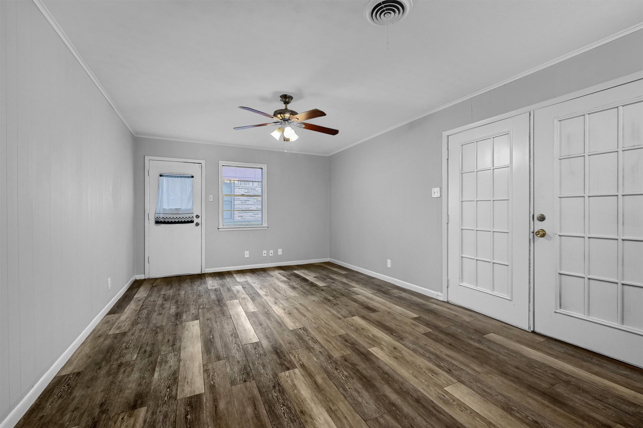 13 Circle Drive Denison TX 75021