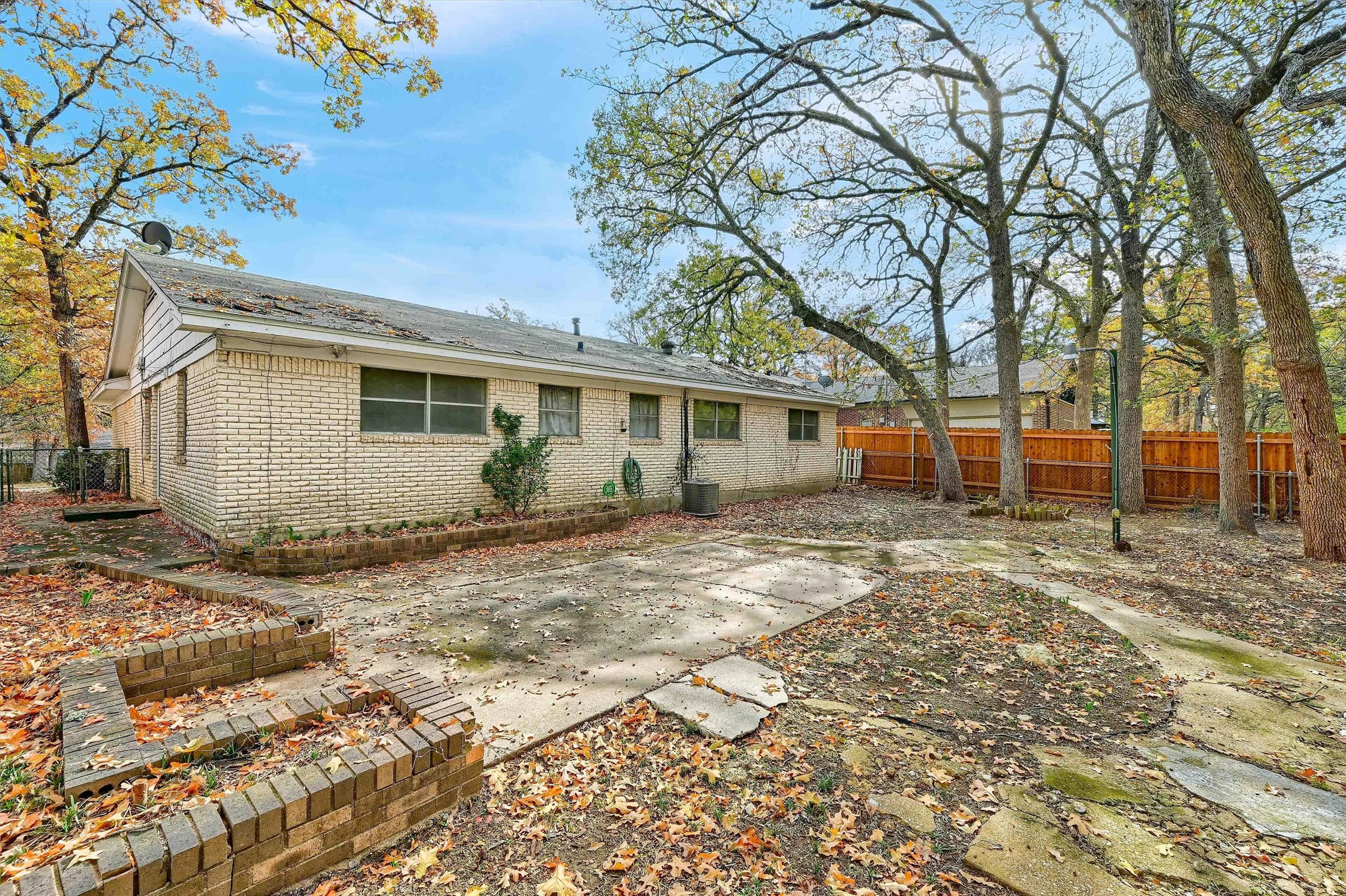 13 Circle Drive Denison TX 75021