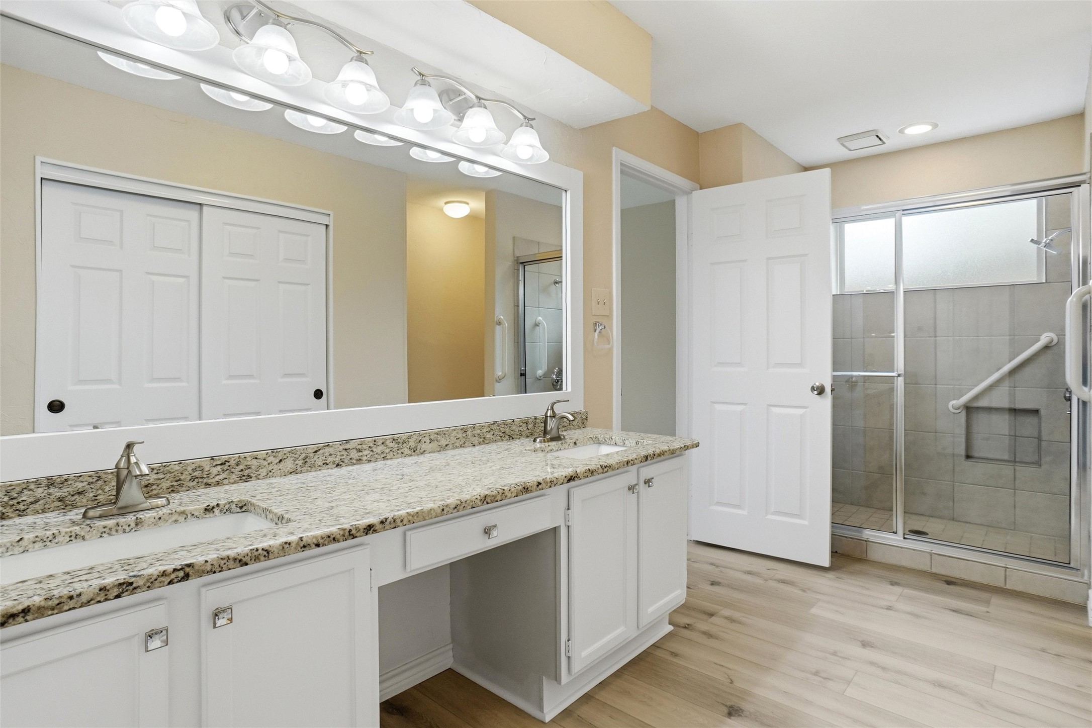 605 Drexel Drive Grapevine TX 76051