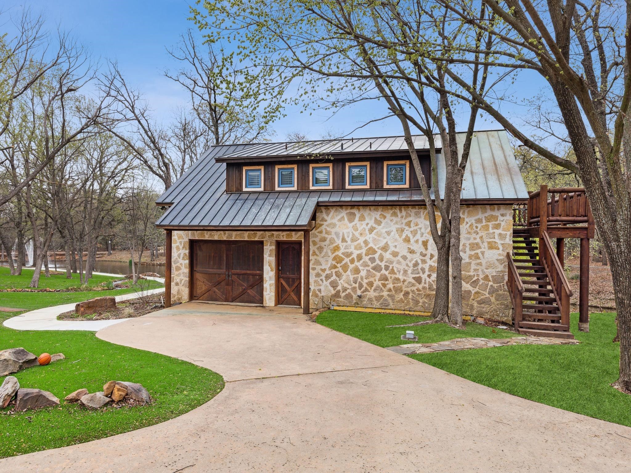 1208 Oak Drive Flower Mound TX 75028