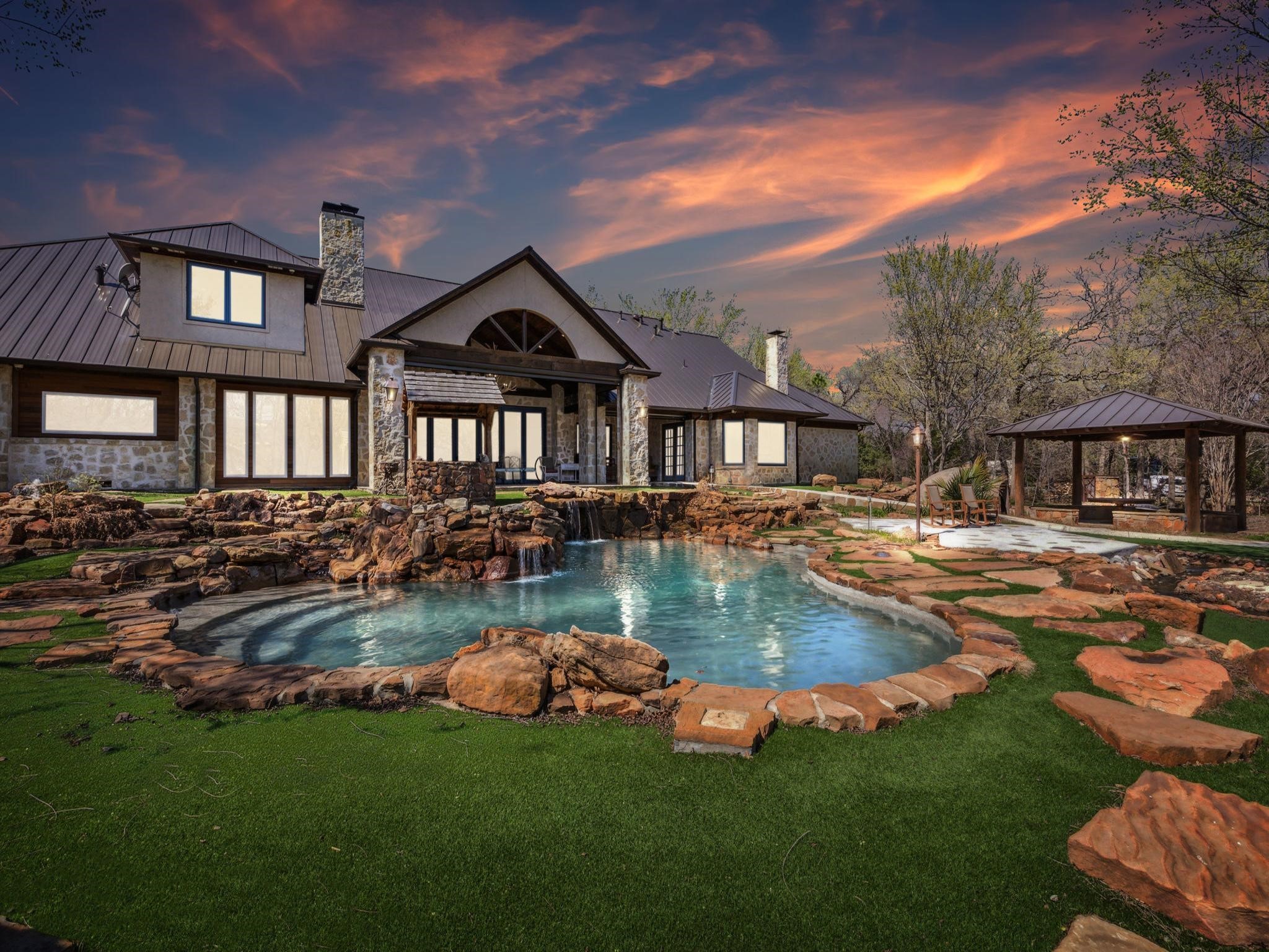 1208 Oak Drive Flower Mound TX 75028