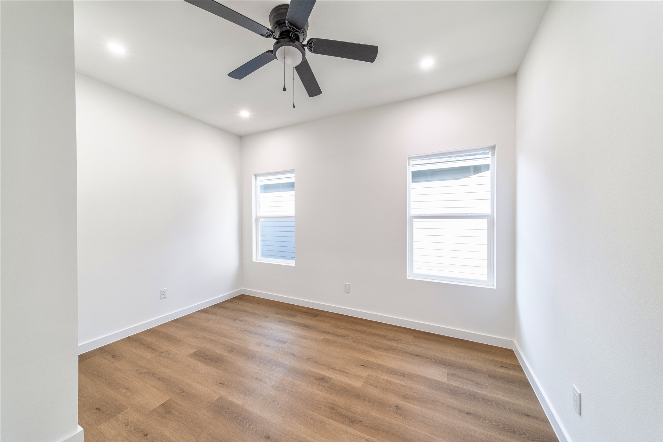 816 Lambert Street Dallas TX 75203