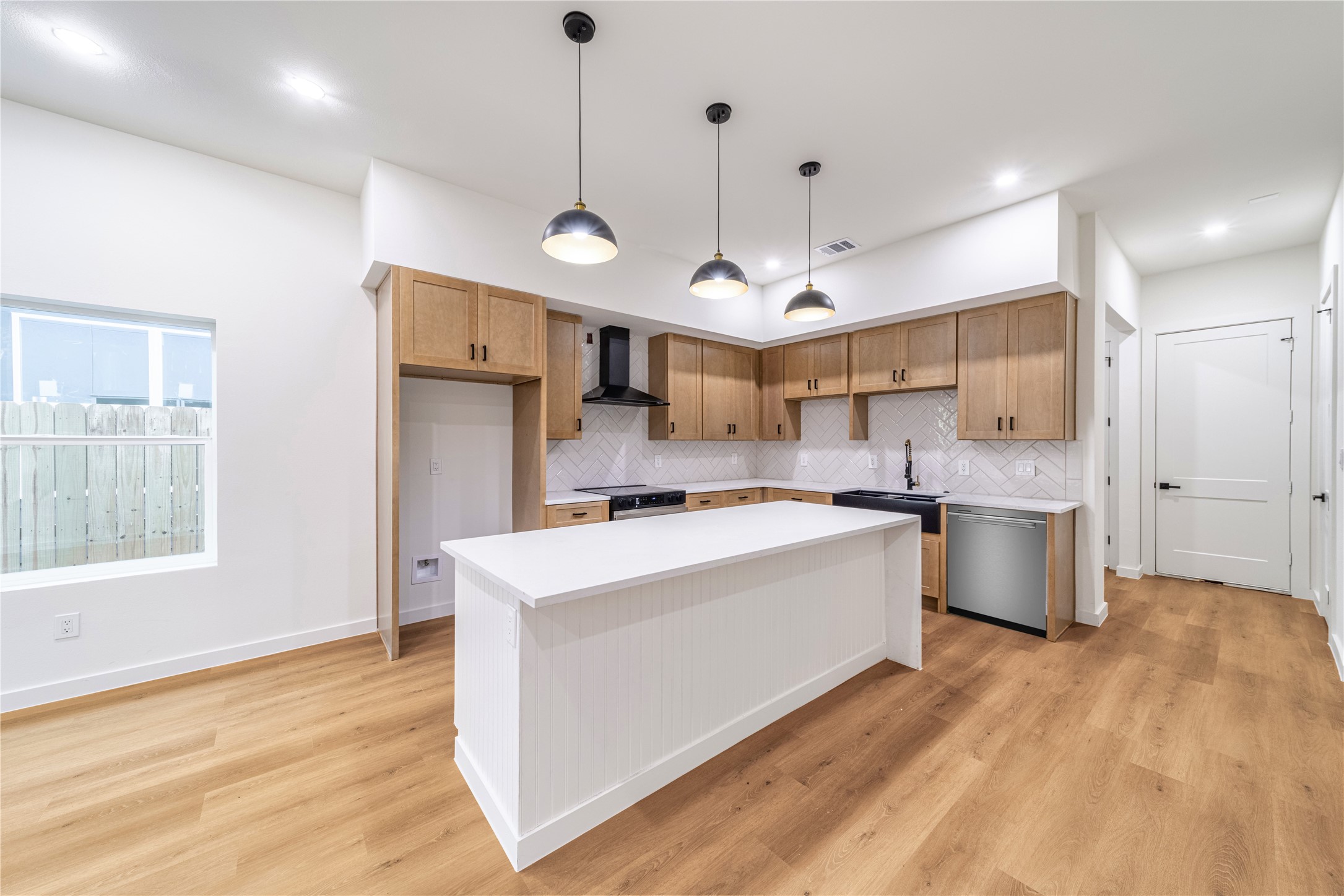 816 Lambert Street Dallas TX 75203