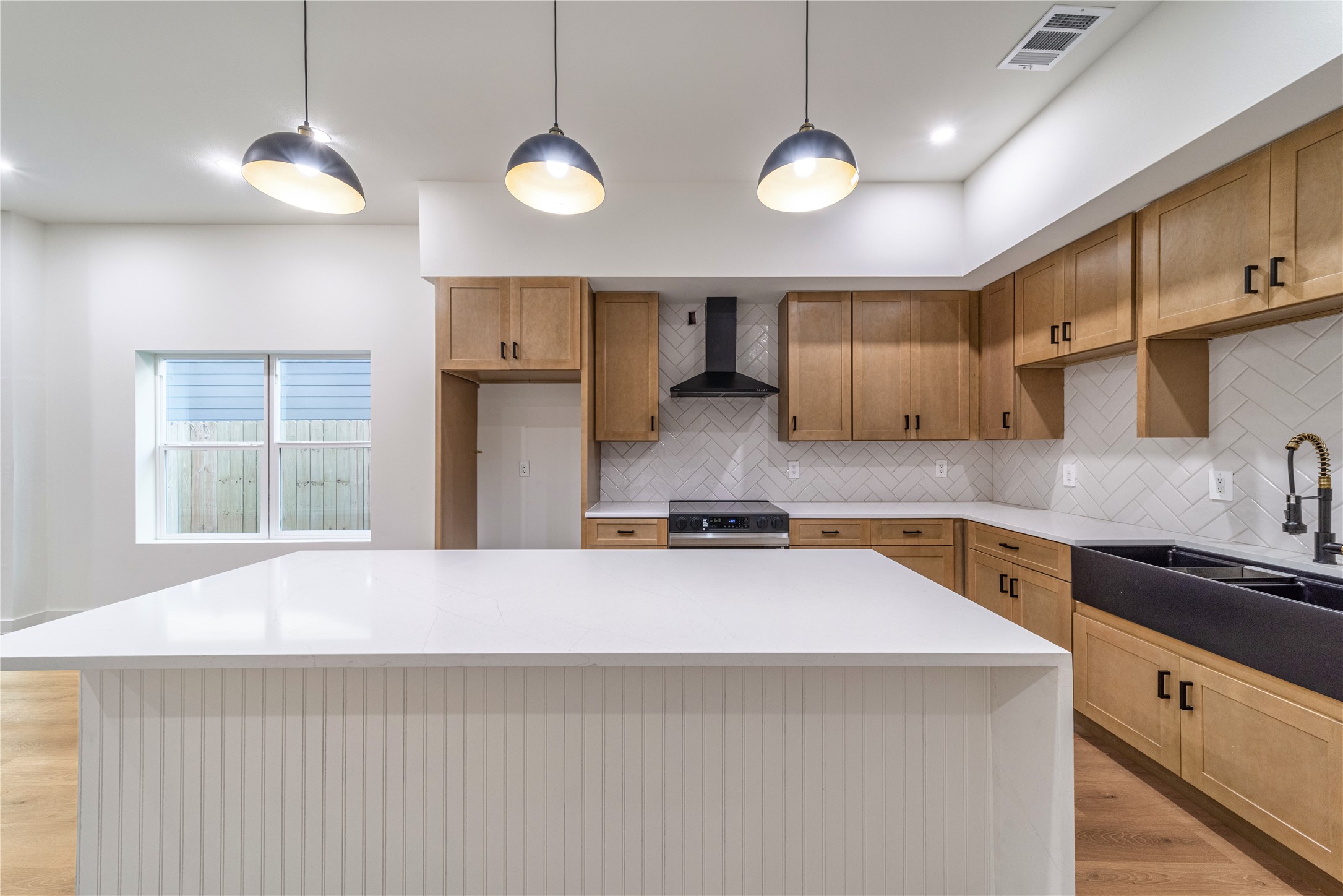 816 Lambert Street Dallas TX 75203
