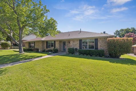2101 Oakmeadow Street Bedford TX 76021