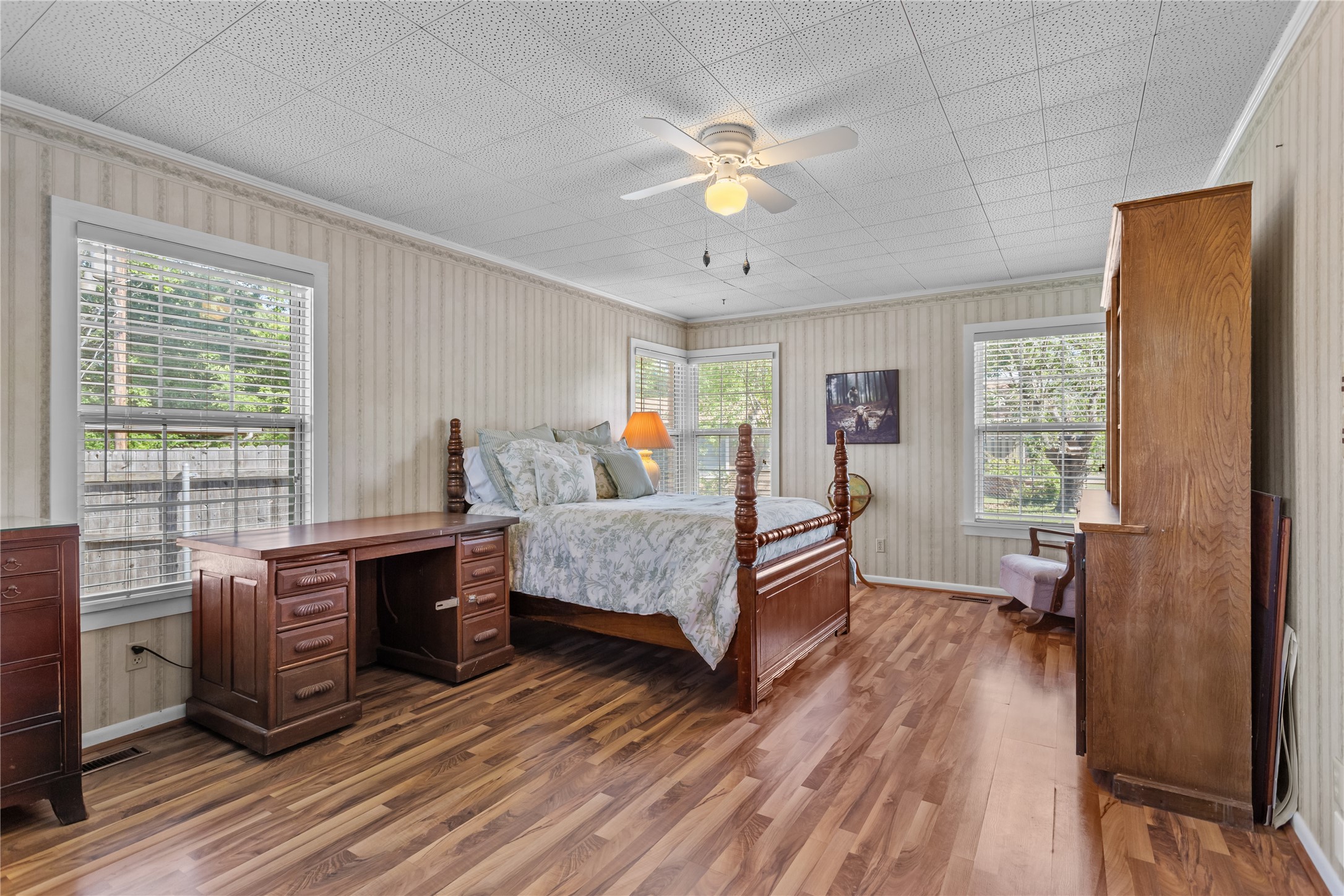 611 N Avenue Q Clifton TX 76634
