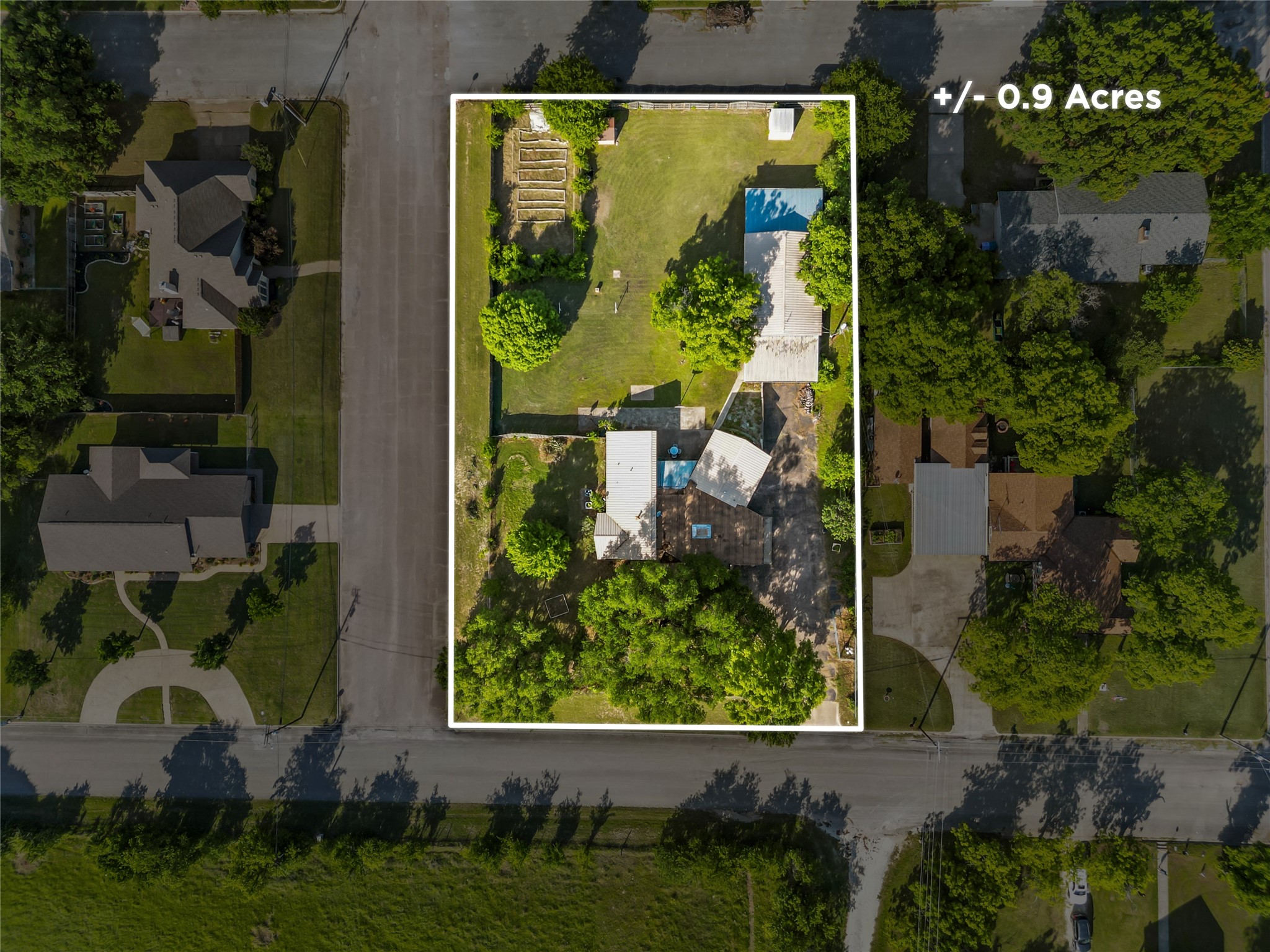 611 N Avenue Q Clifton TX 76634