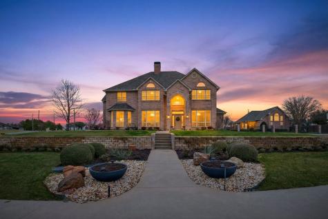 2101 Lakeshore Drive Cleburne TX 76033