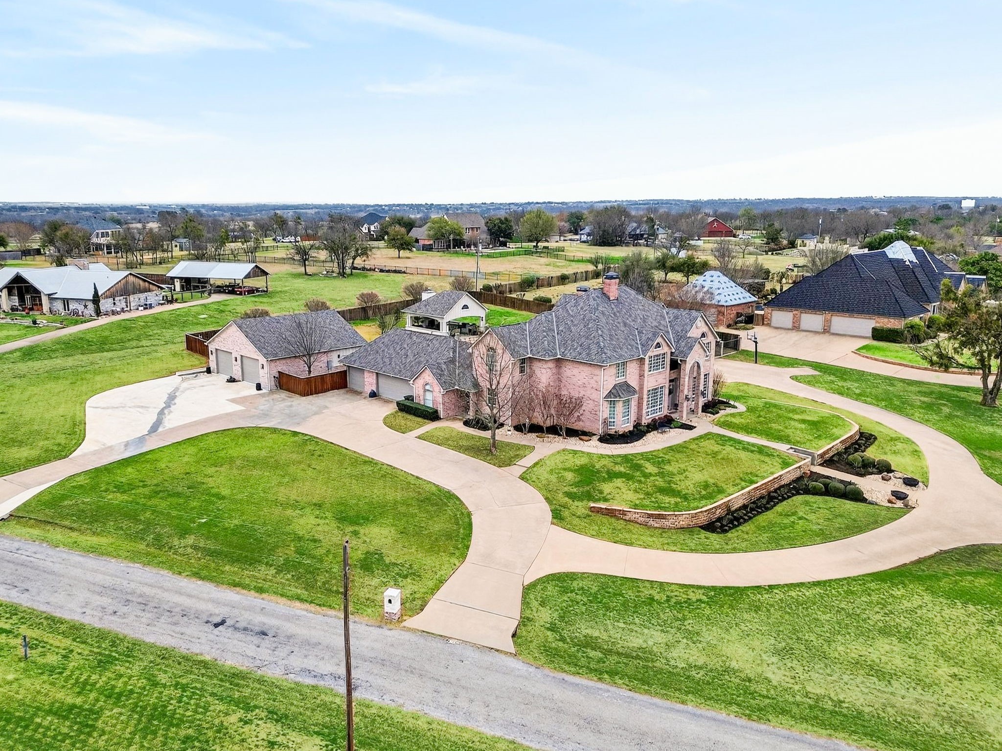 2101 Lakeshore Drive Cleburne TX 76033