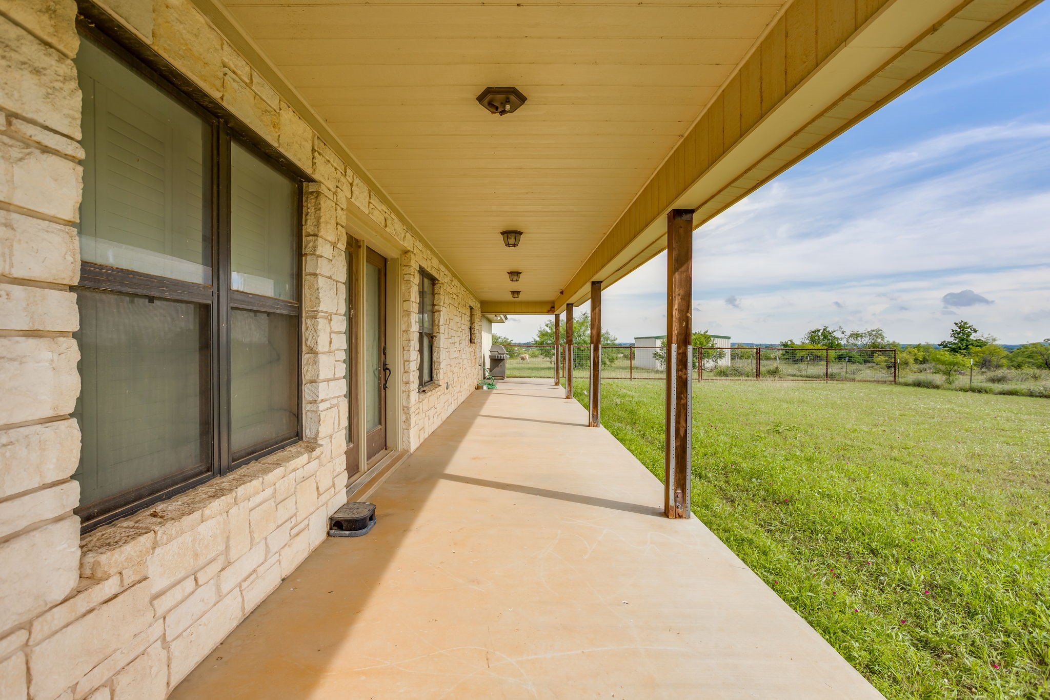 1053 Fm 503 Coleman TX 76834