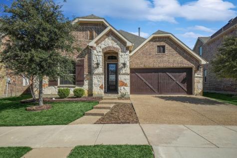 806 Woodstock Avenue Euless TX 76039