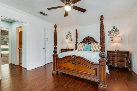 1028 Rosewood Desoto TX 75115