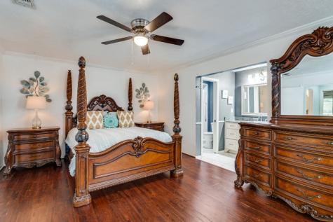 1028 Rosewood Desoto TX 75115