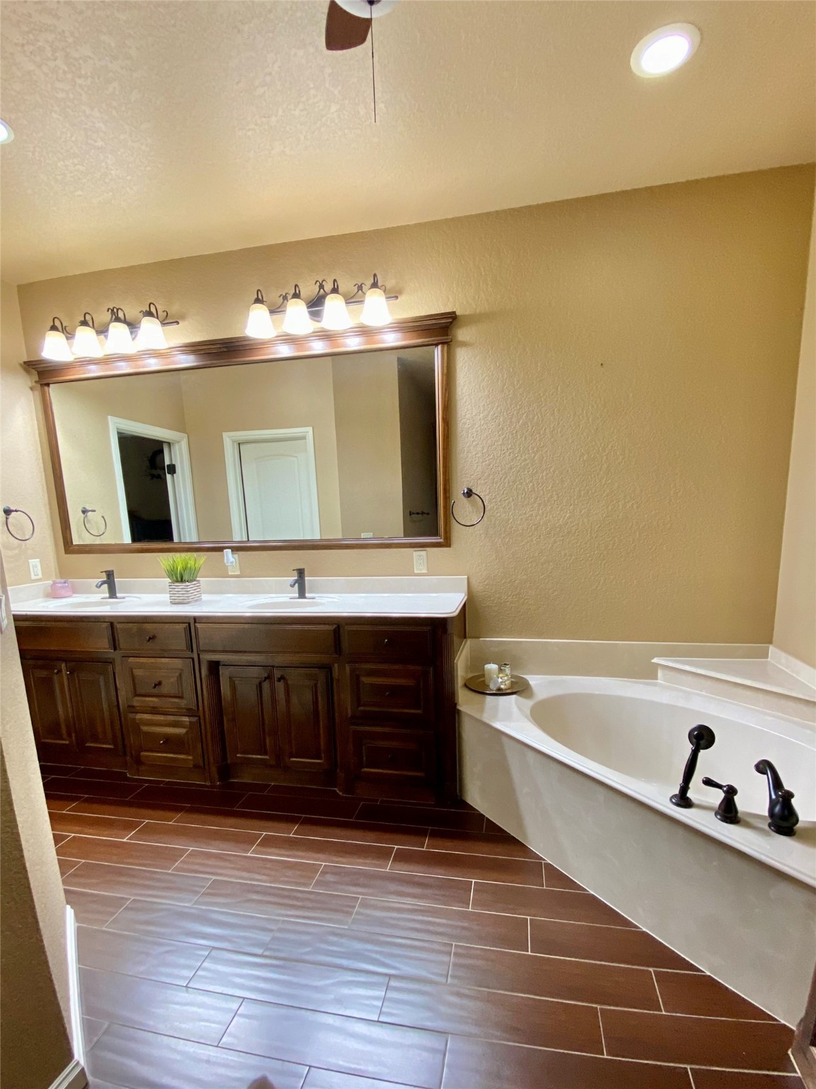 2801 Fm 1816 Bowie TX 76230