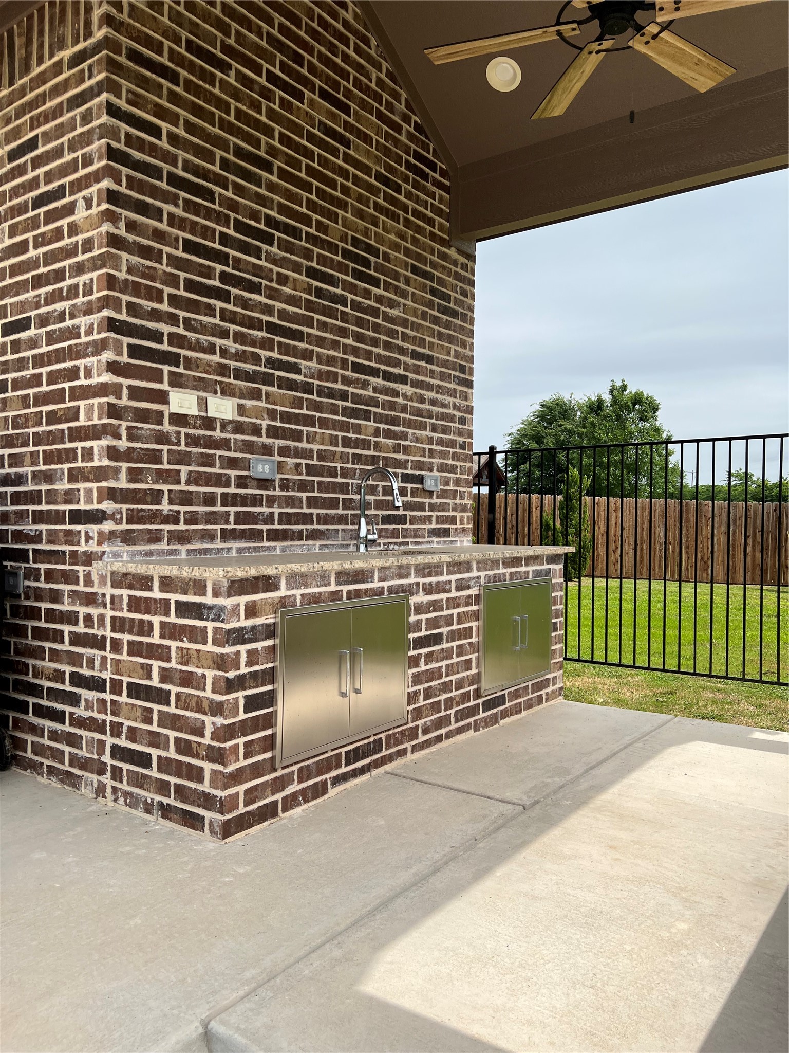 149 Vail Lane Waxahachie TX 75167