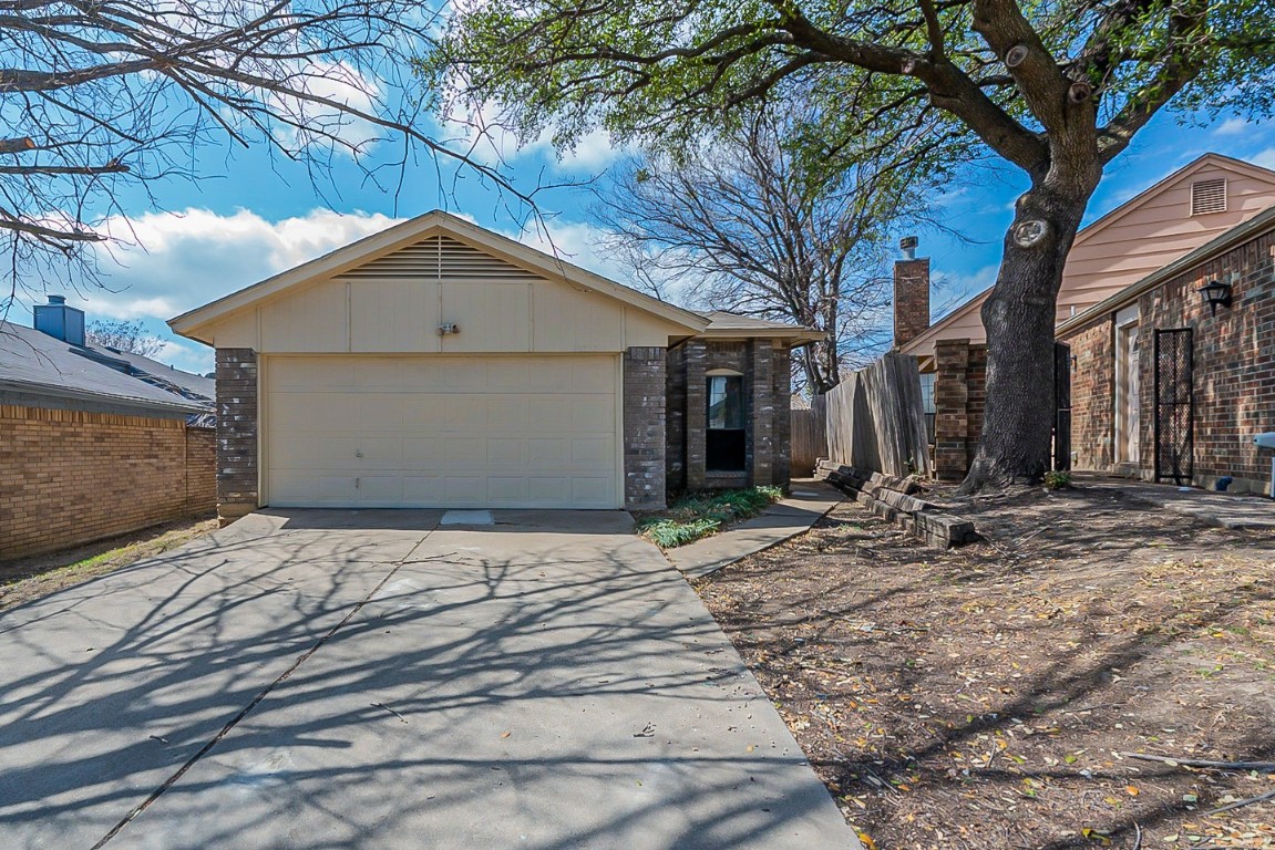 10313 Stoney Bridge Court Fort Worth TX 76108