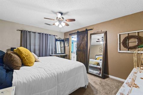 1054 Vaden Avenue Burleson TX 76028