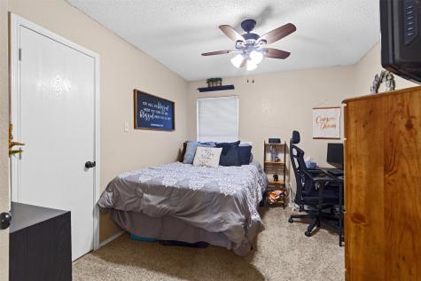 1054 Vaden Avenue Burleson TX 76028