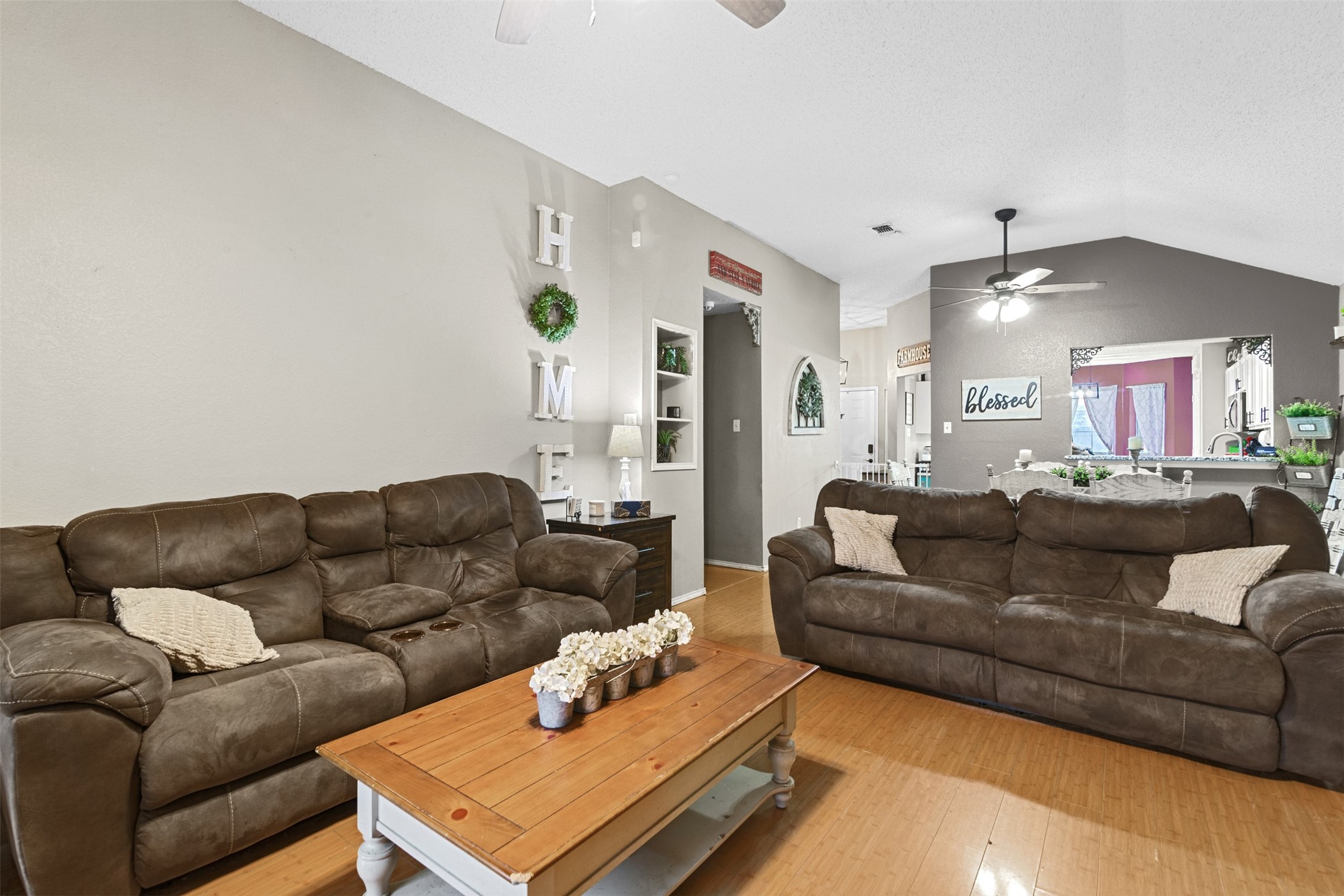 1054 Vaden Avenue Burleson TX 76028