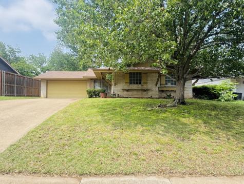 1925 Normandy Drive Irving TX 75060