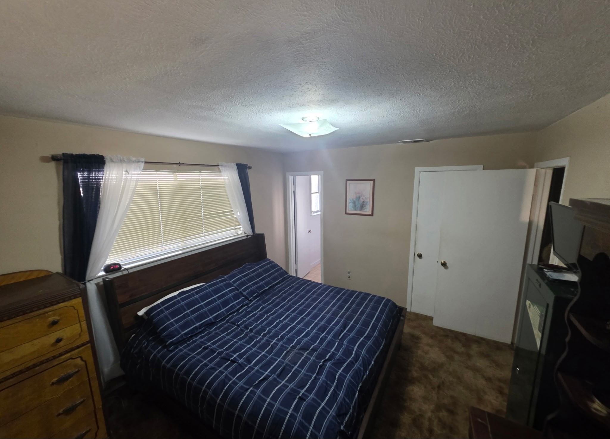 1925 Normandy Drive Irving TX 75060