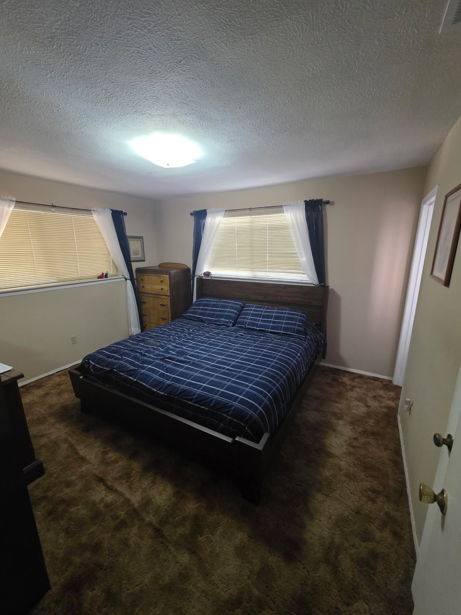 1925 Normandy Drive Irving TX 75060