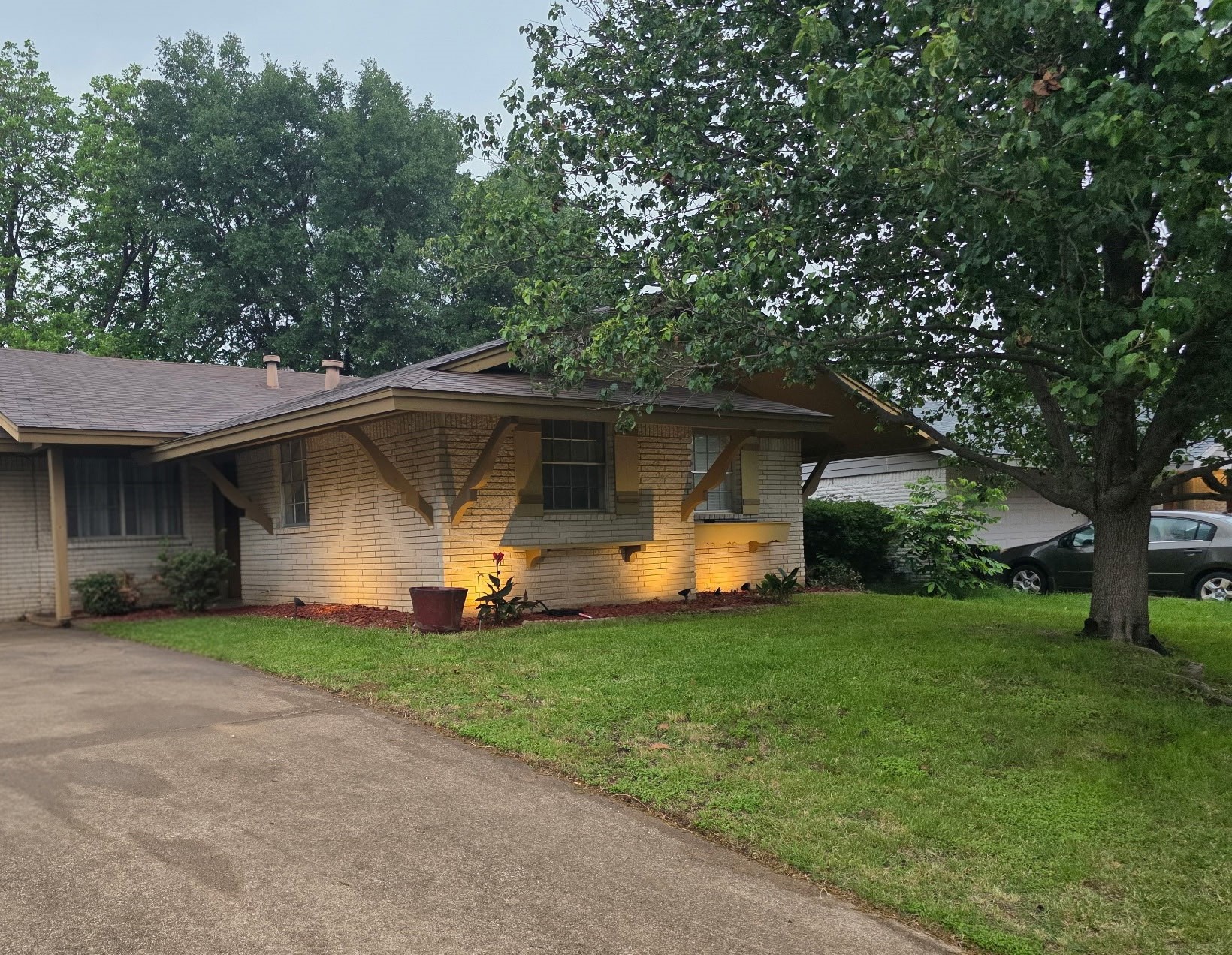 1925 Normandy Drive Irving TX 75060