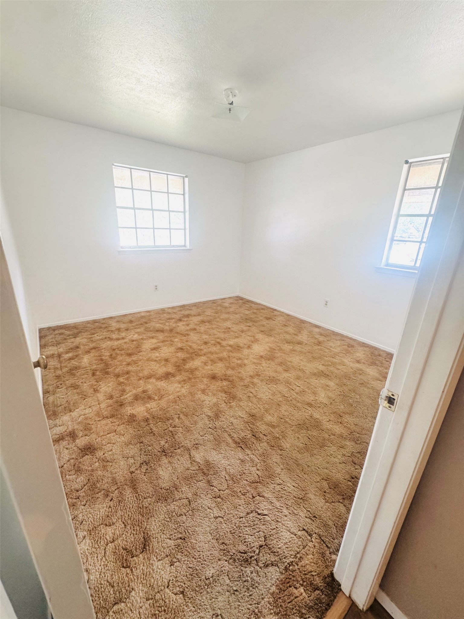 1925 Normandy Drive Irving TX 75060