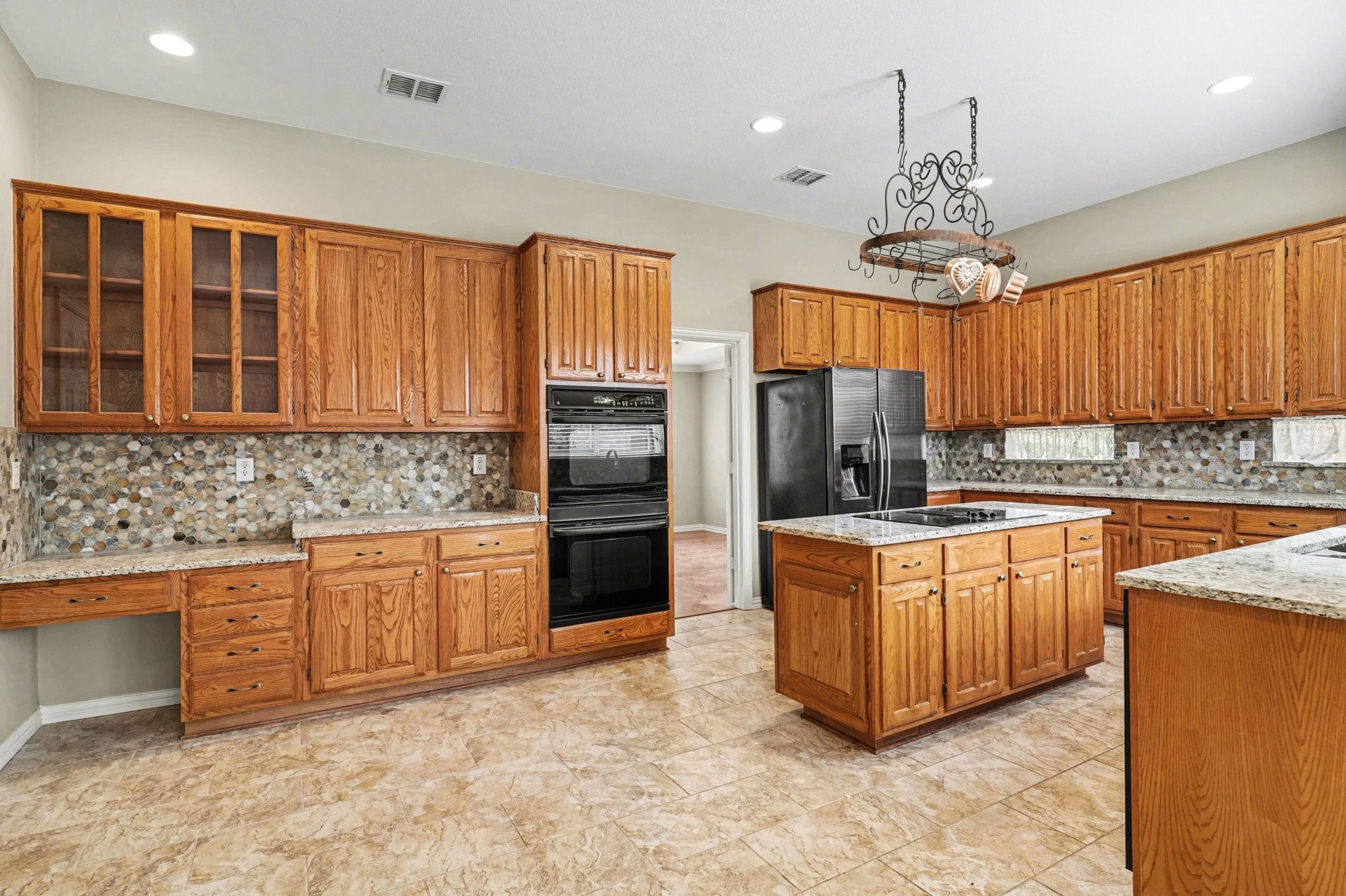 1304 Pheasant Run Crowley TX 76036