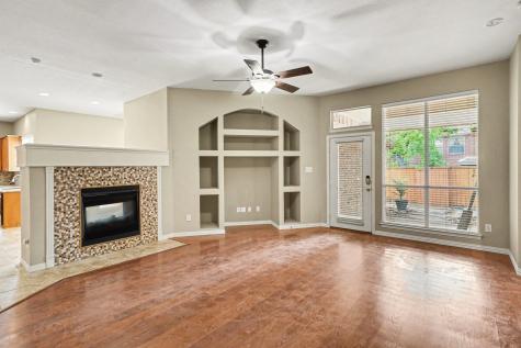 1304 Pheasant Run Crowley TX 76036