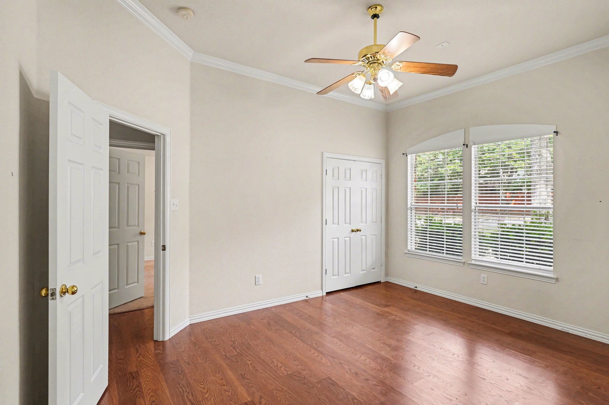 1304 Pheasant Run Crowley TX 76036