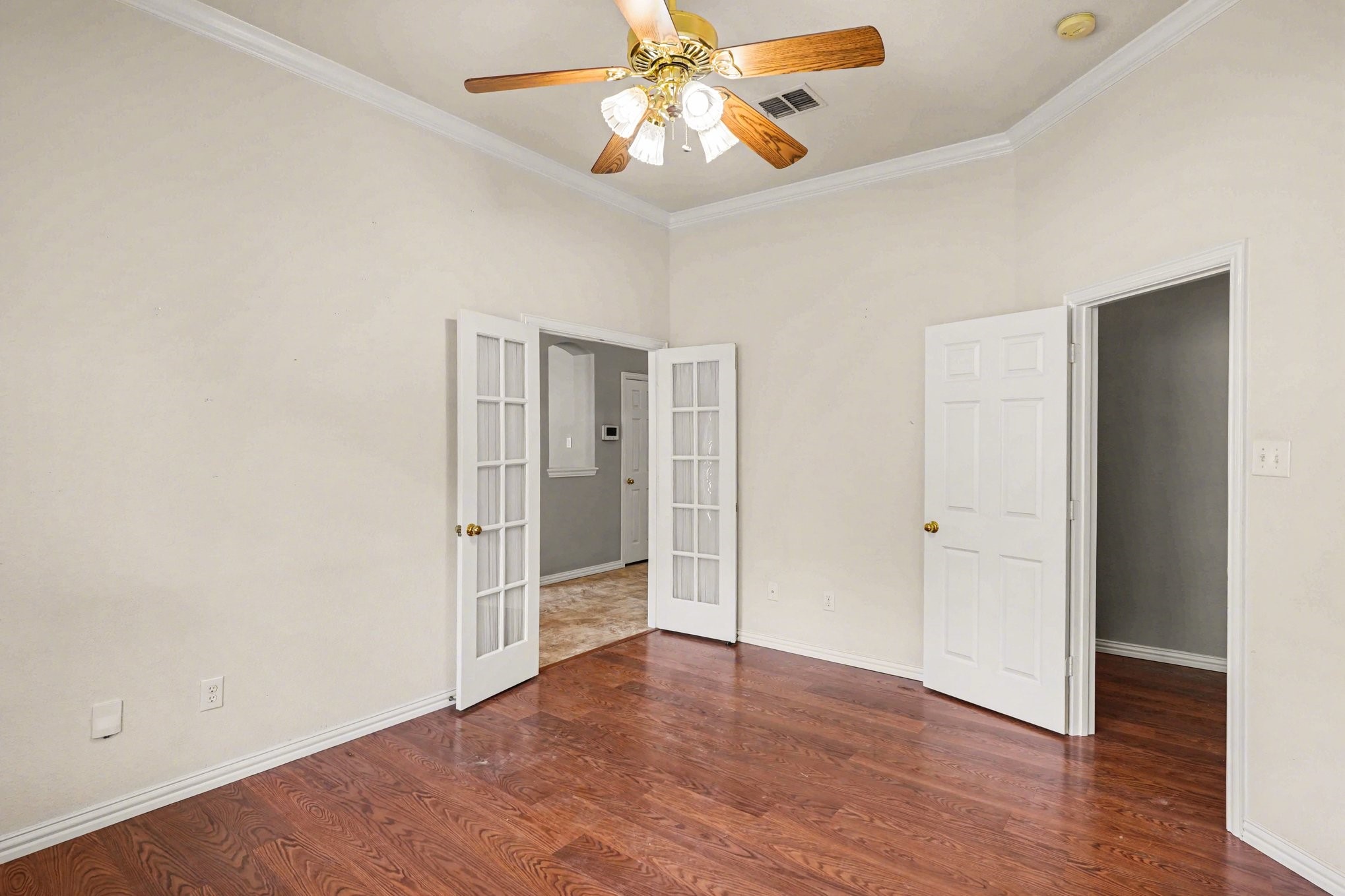 1304 Pheasant Run Crowley TX 76036