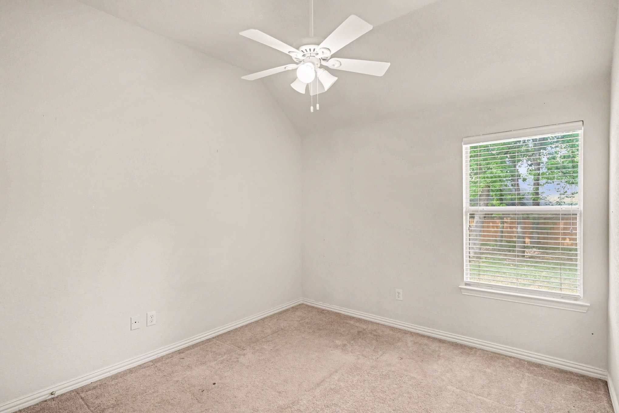 1304 Pheasant Run Crowley TX 76036