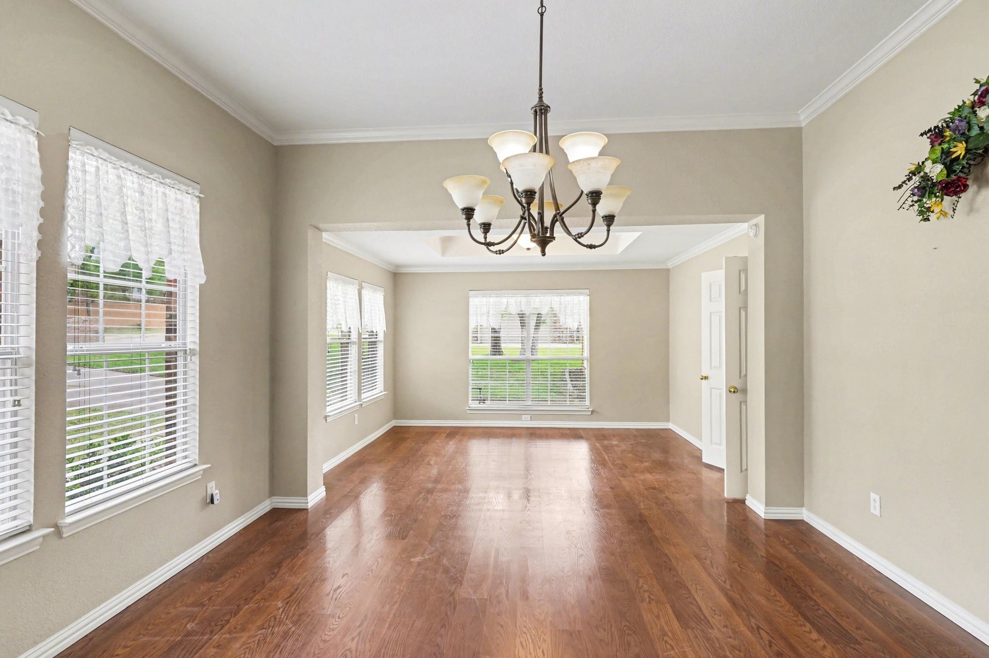 1304 Pheasant Run Crowley TX 76036