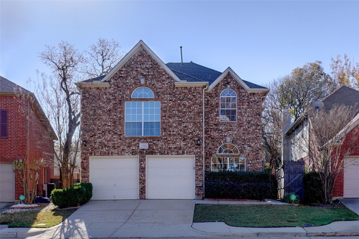 2312 Wembley Wood Lane Bedford TX 76022