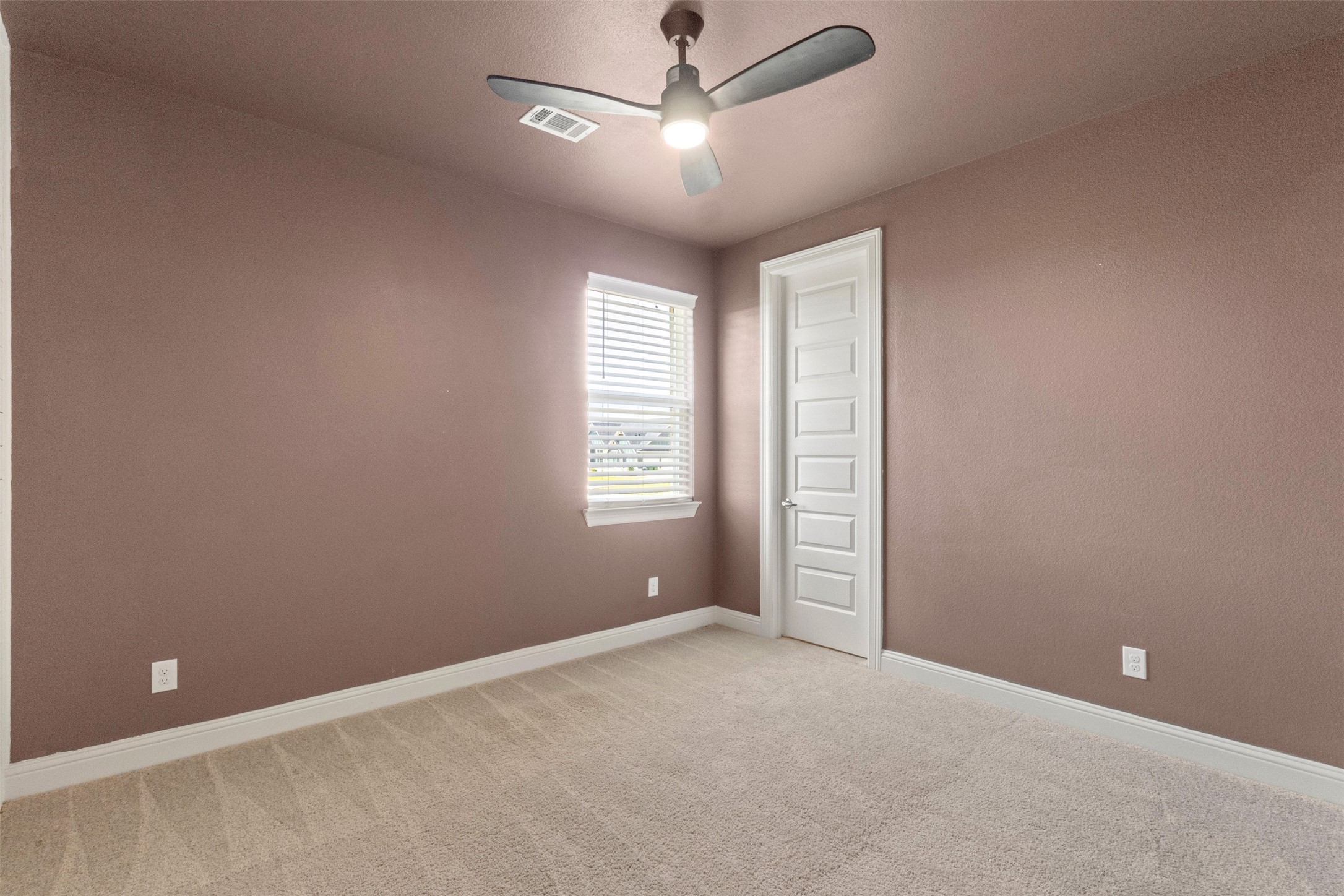 305 Monument Place Reno TX 76020