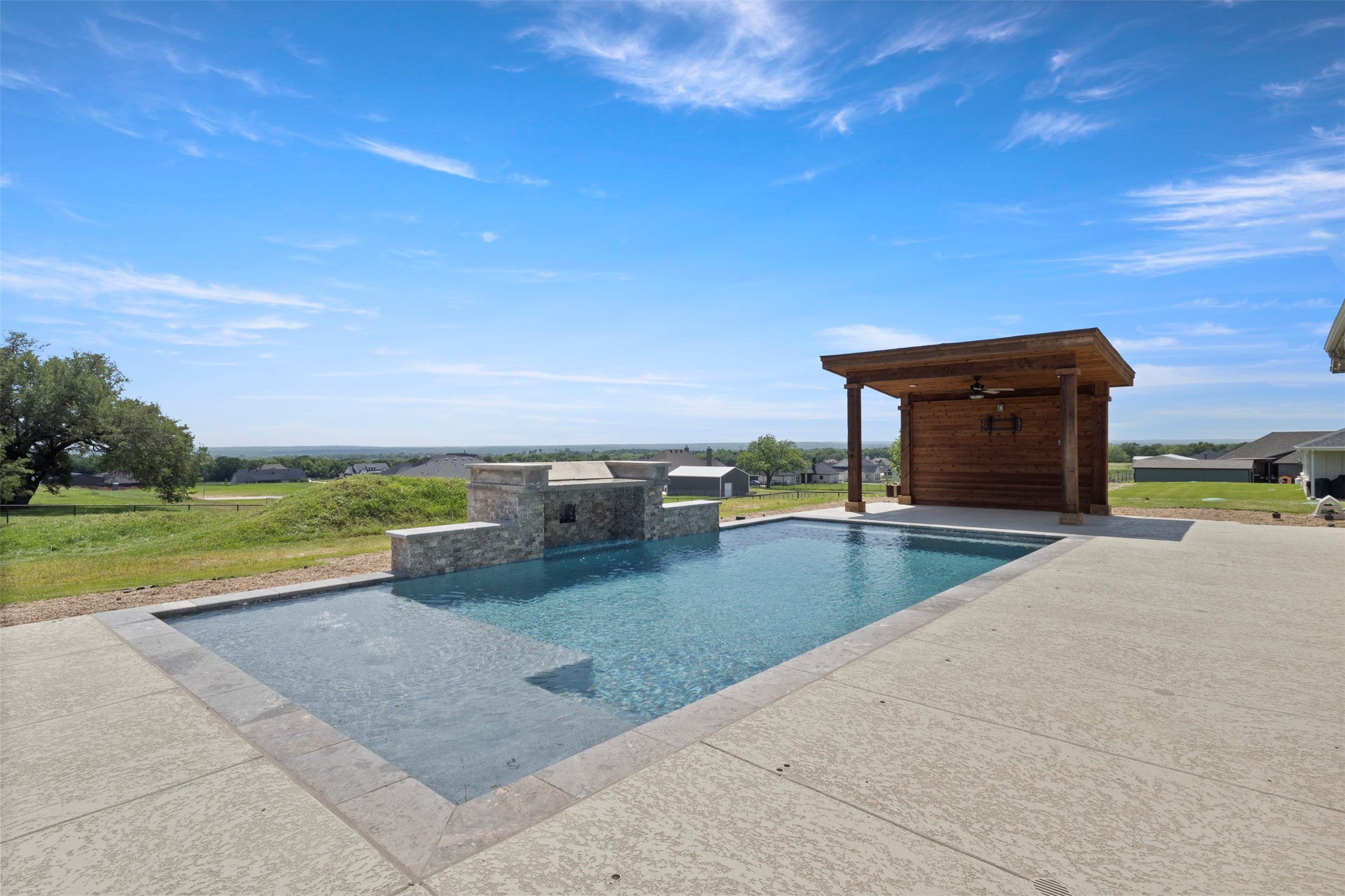 305 Monument Place Reno TX 76020