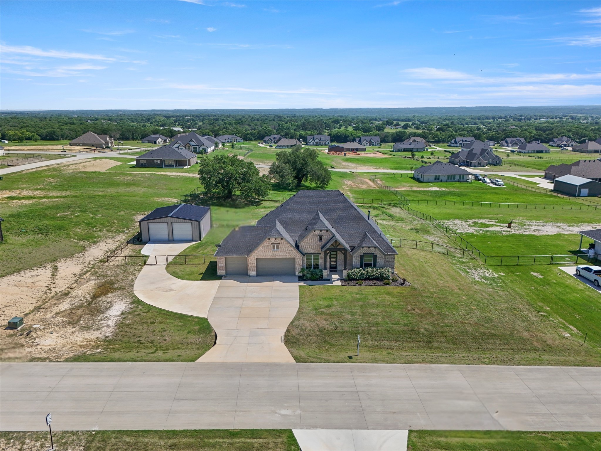 305 Monument Place Reno TX 76020
