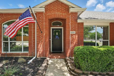 5204 Timberland Parkway Flower Mound TX 75028
