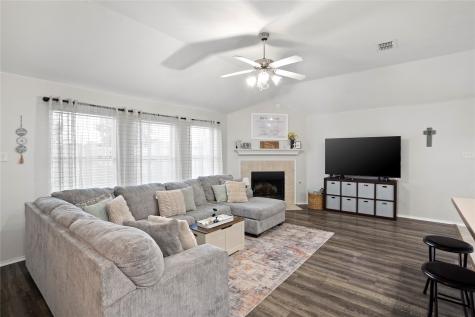 213 Arabian Waxahachie TX 75165