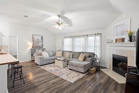 213 Arabian Waxahachie TX 75165
