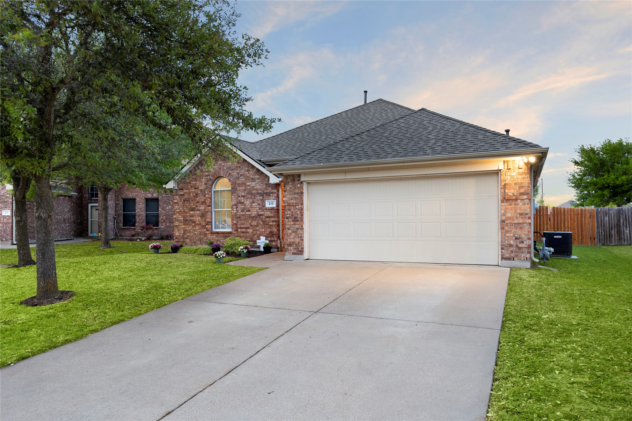 213 Arabian Waxahachie TX 75165