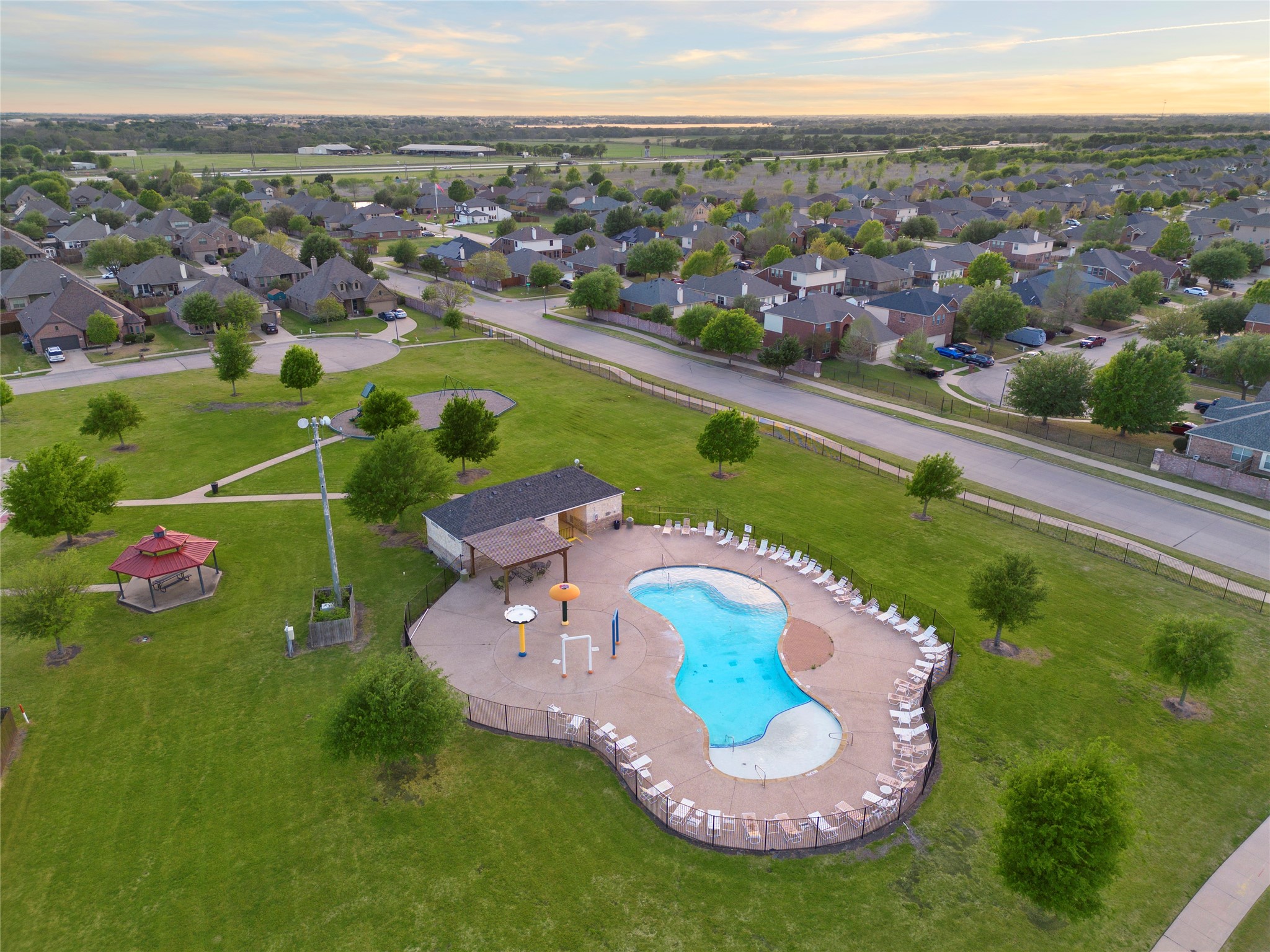 213 Arabian Waxahachie TX 75165