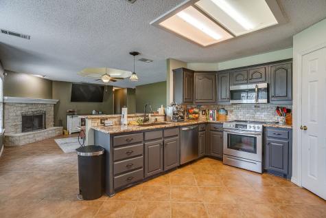 1050 Hampel Road Palmer TX 75152