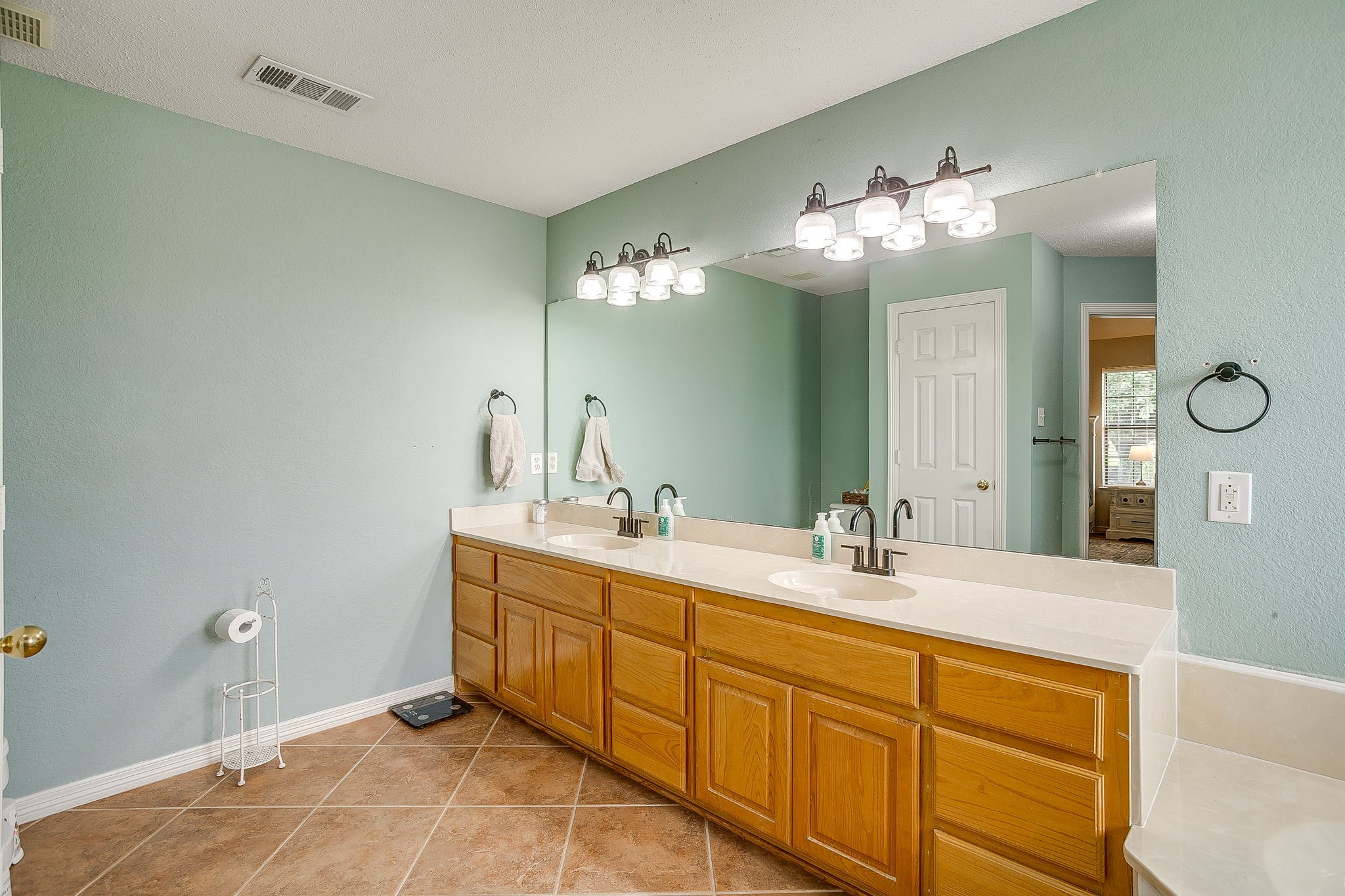 1050 Hampel Road Palmer TX 75152