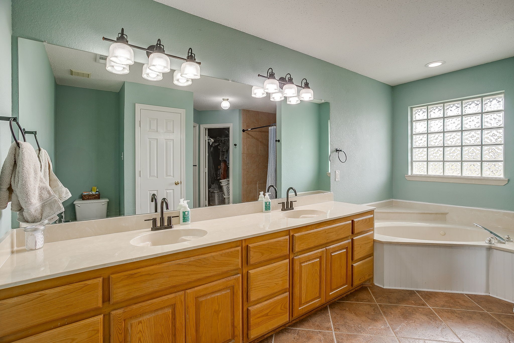 1050 Hampel Road Palmer TX 75152