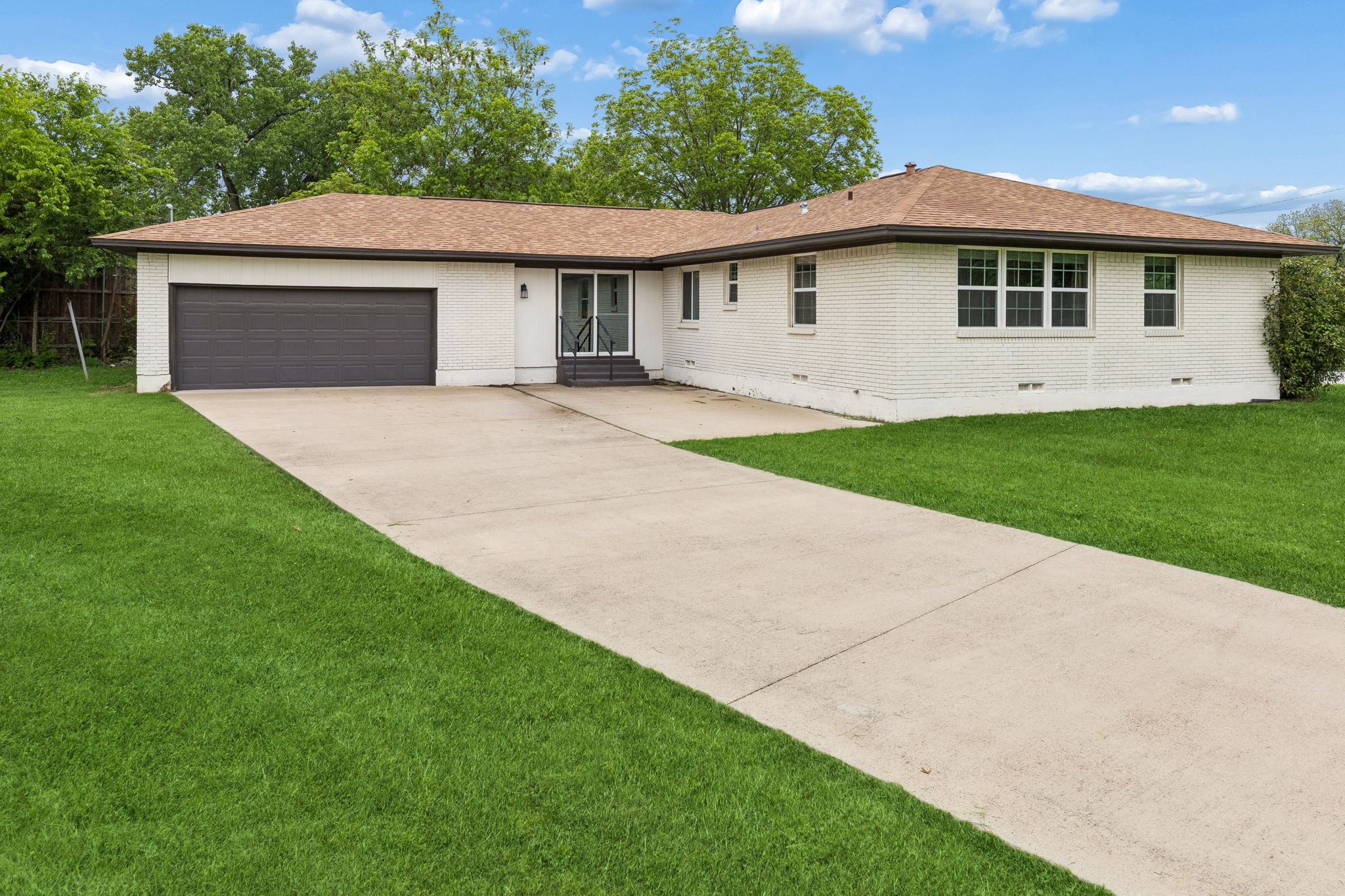 2306 W Five Mile Parkway Dallas TX 75224