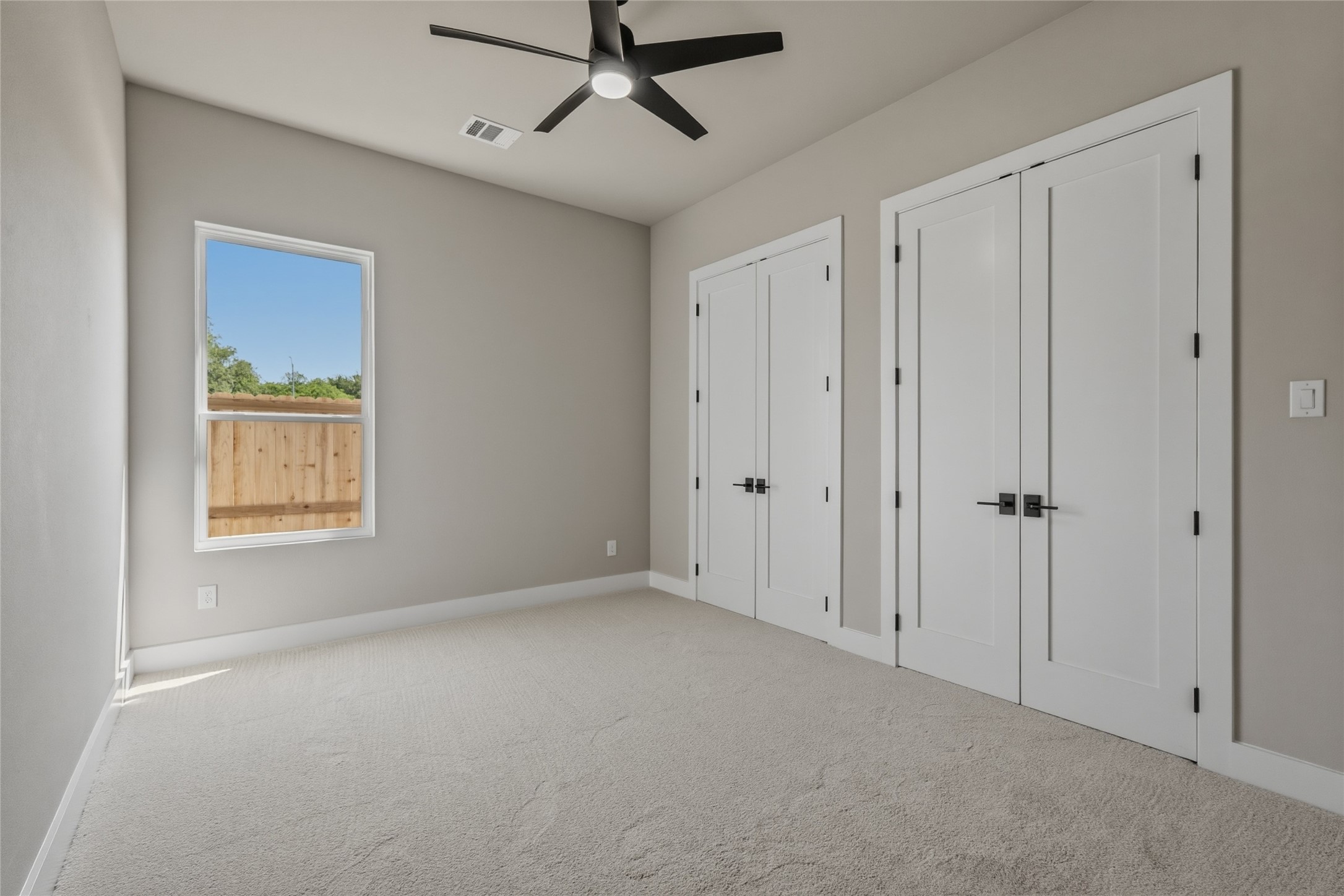 1736 Stoneman Street Dallas TX 75215