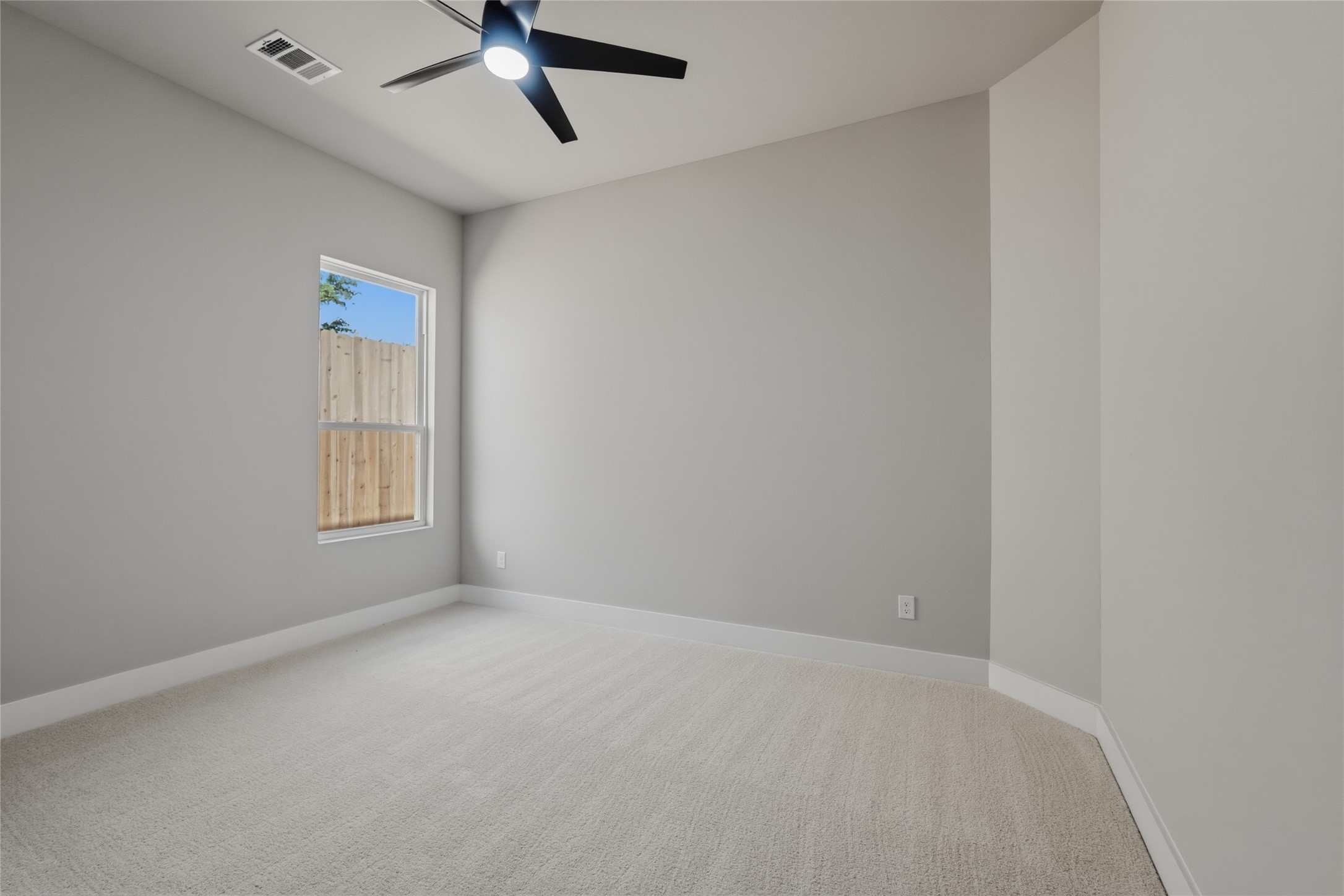 1736 Stoneman Street Dallas TX 75215