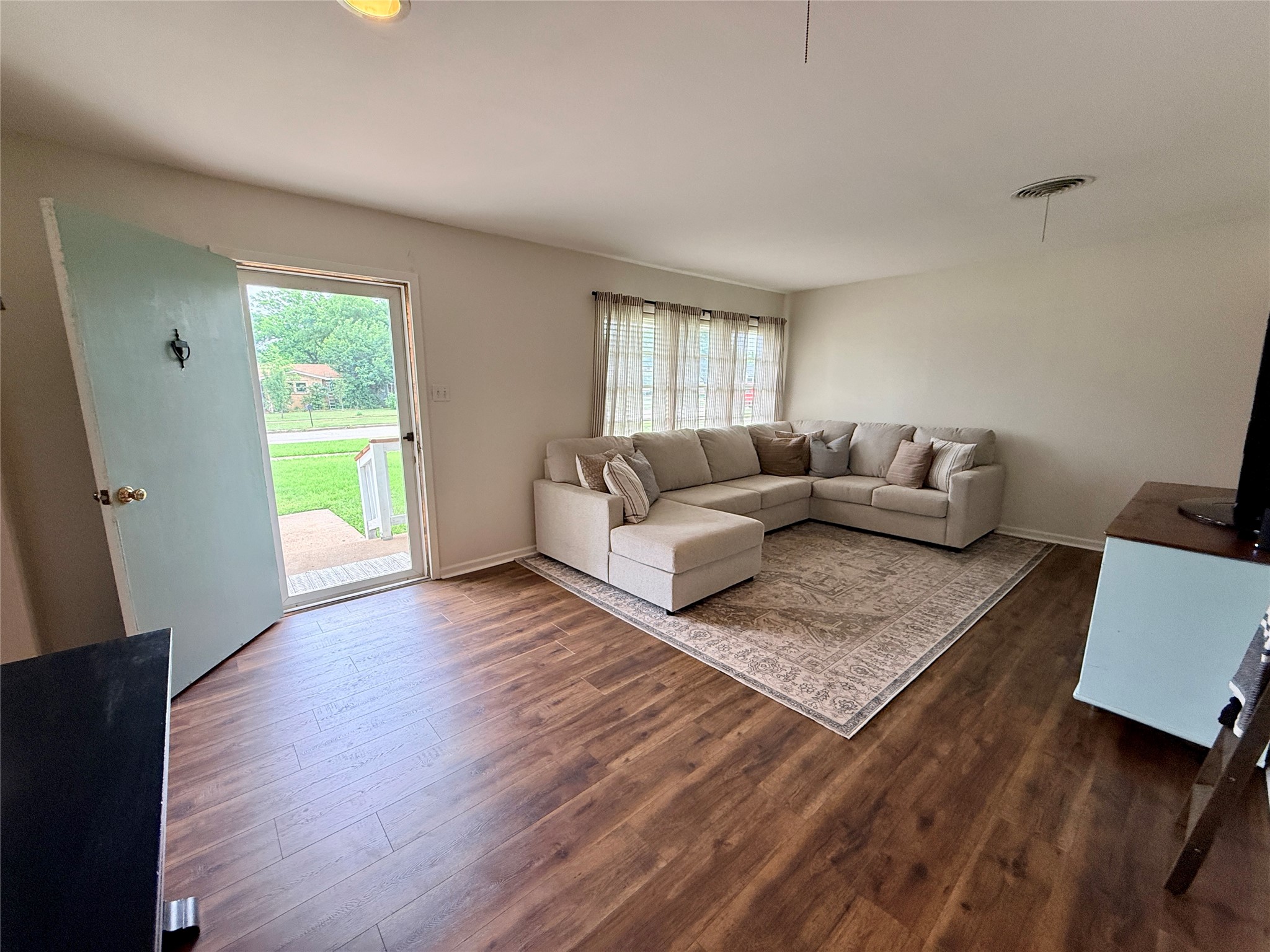 1346 Hillcrest Drive Graham TX 76450